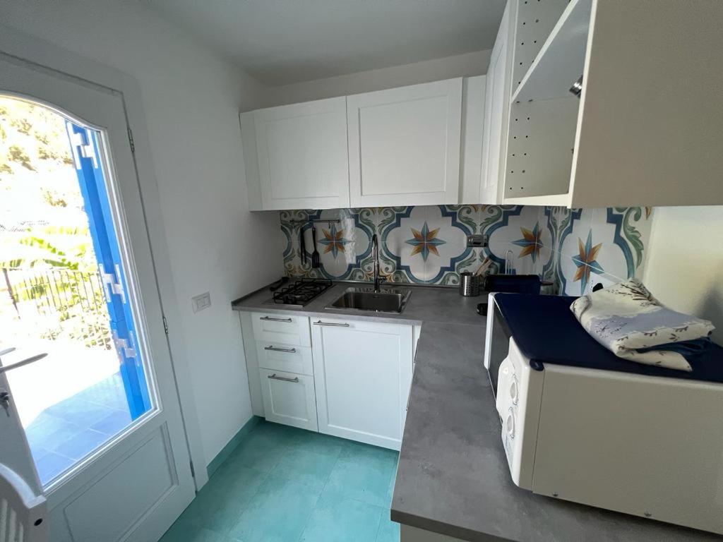 Luxury Apartments Caucich Липари Екстериор снимка